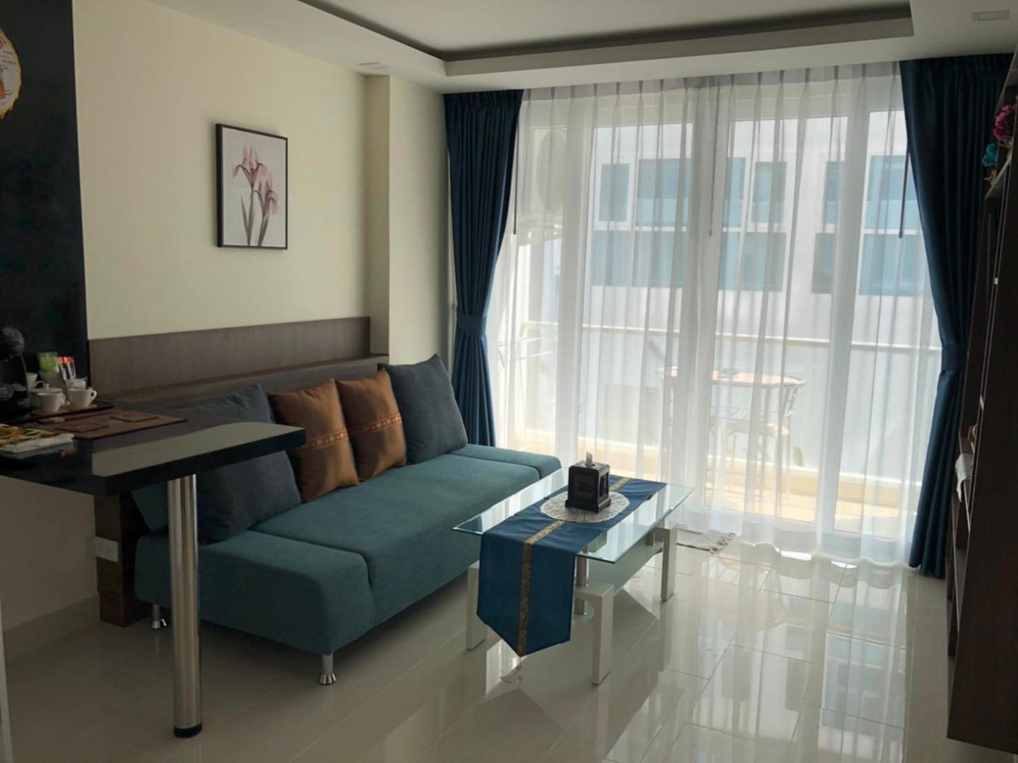 Luxury Business Suits In Grand Avenue By Pattaya City Estates Exteriör bild