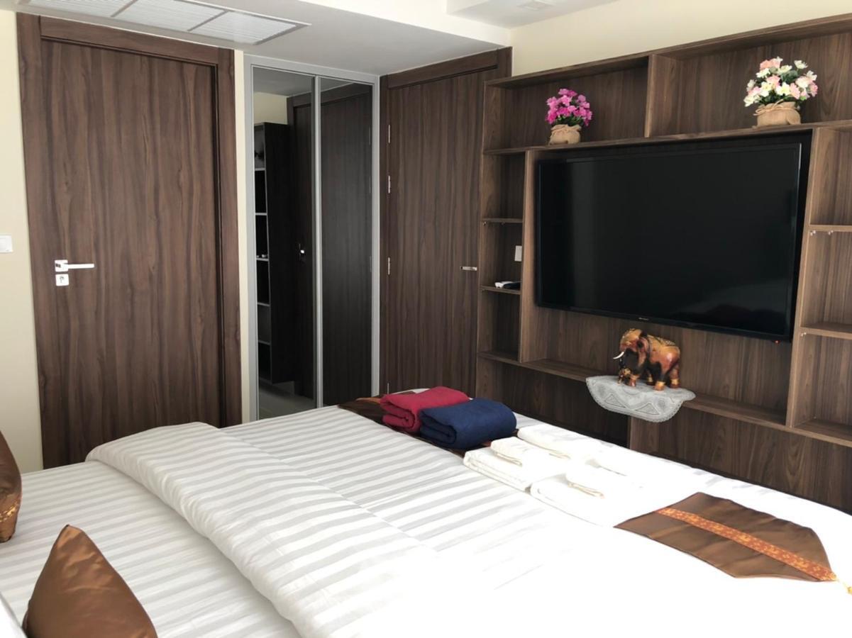 Luxury Business Suits In Grand Avenue By Pattaya City Estates Exteriör bild